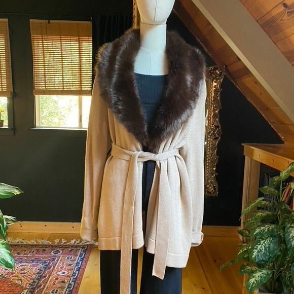 Merino Wool Cardigan Fur Collar - Picture 1 of 6
